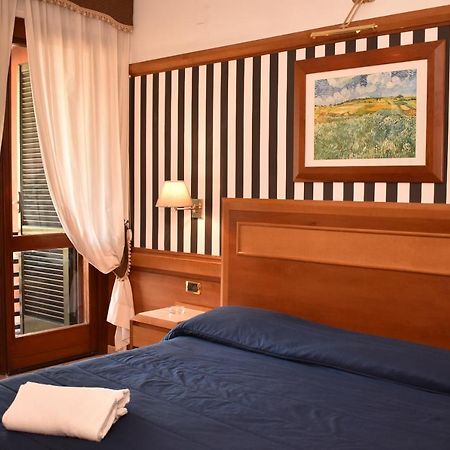 Hotel Miravalle Napoli Esterno foto