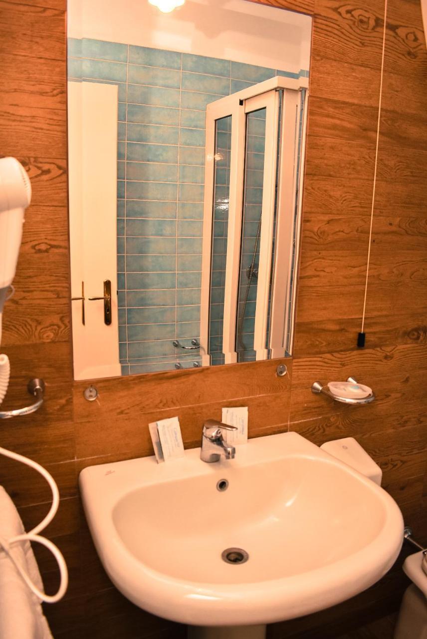 Hotel Miravalle Napoli Esterno foto