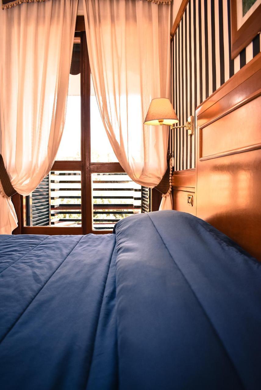 Hotel Miravalle Napoli Esterno foto