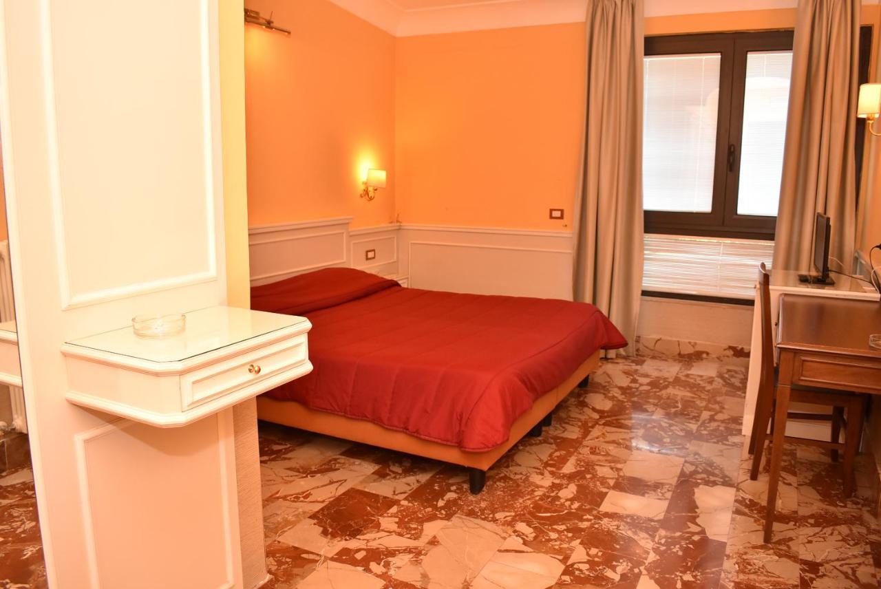 Hotel Miravalle Napoli Esterno foto